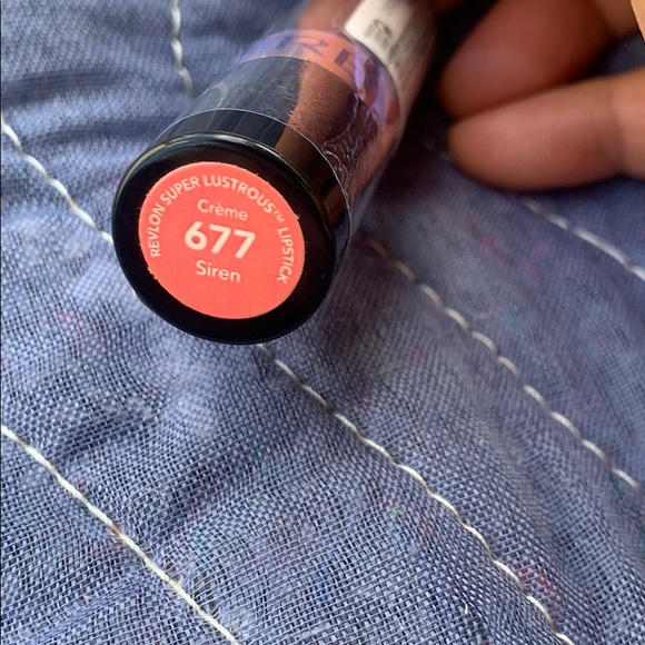 Revlon Super Lustrous Lipstick - Picture 13 of 15